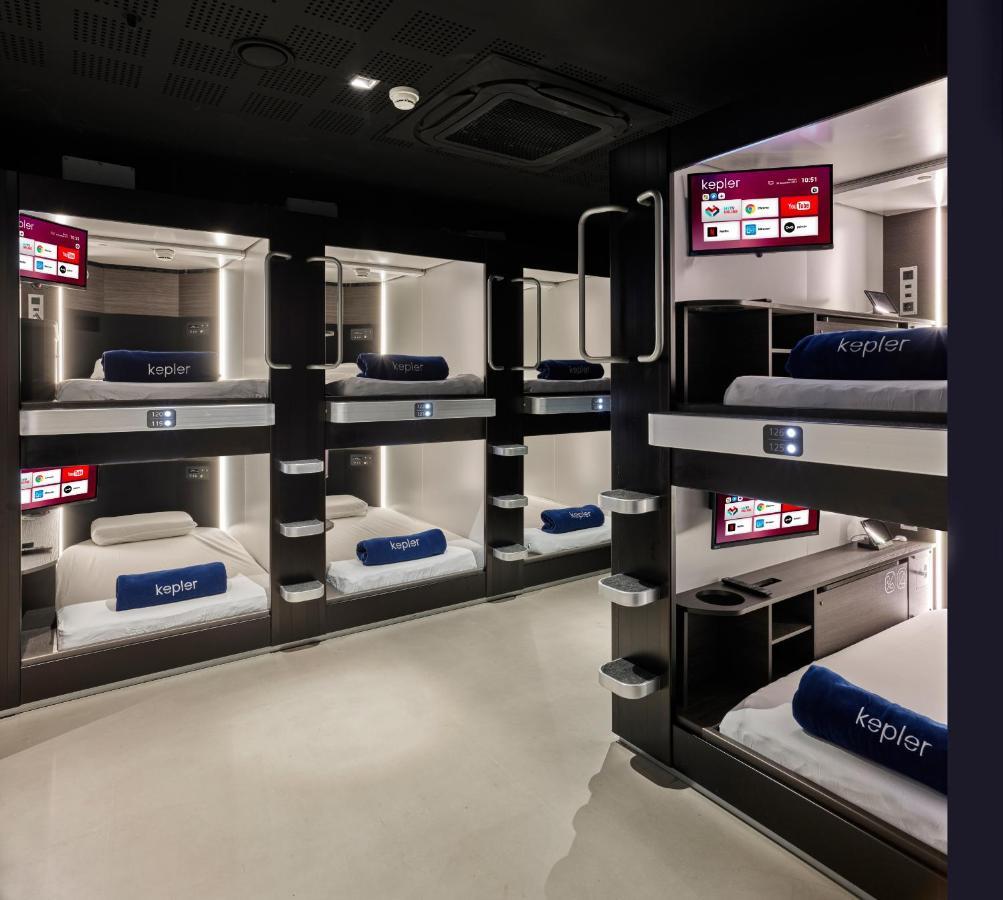 Капсульный отель Kepler Club Sabiha Goekcen Airport - International Transit Area